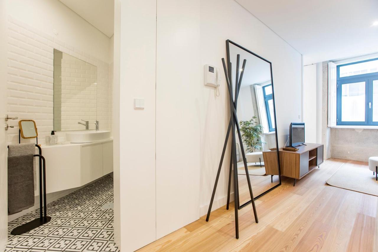 Downtown Wonder Flat W/ Ac By Lovelystay Porto Eksteriør bilde